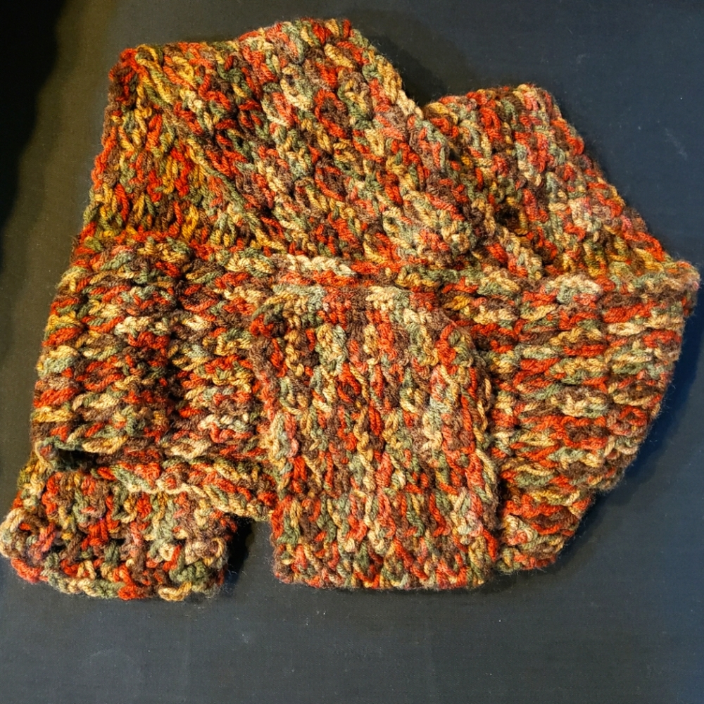Handmade knitted scarf 😍 - Picture 2 of 2